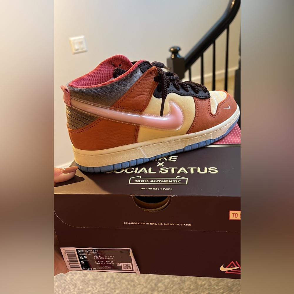Nike Dunks X Social Status